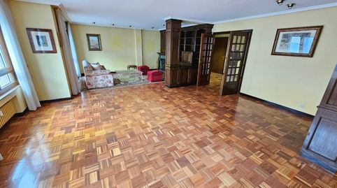 Foto 5 de Piso en venta en Calle Quirinal, Centro, Avilés