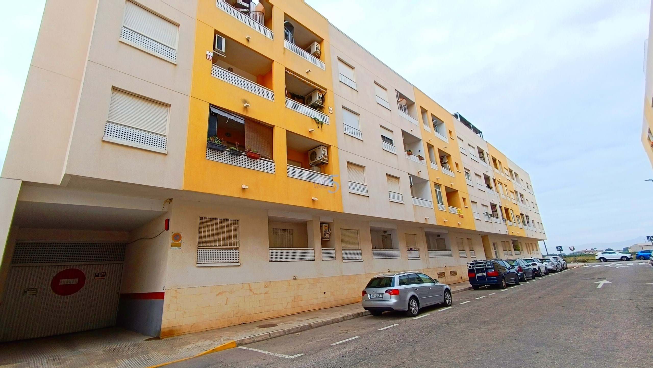 Exterior view of Flat for sale in Almoradí  with Air Conditioner, Heating and Storage room