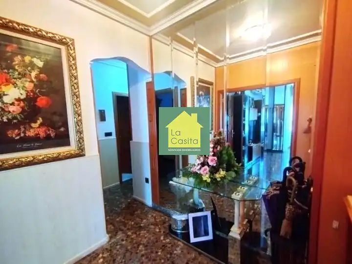 Piso en venta en Albacete con Jardín privado, Terraza y Trastero