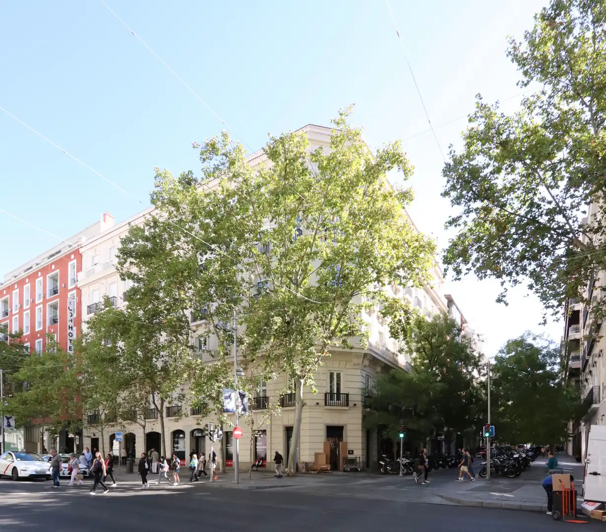 Exterior view of Attic for sale in Madrid  with Air Conditioner, Heating and Parquet flooring