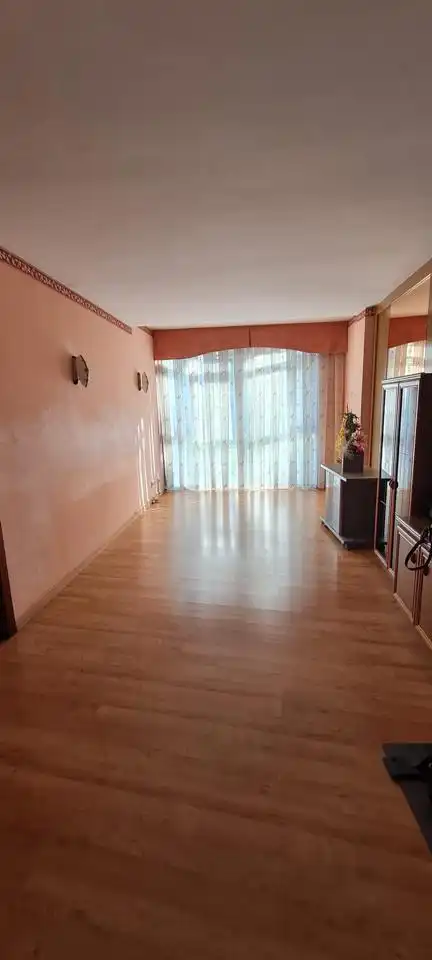 Wohnzimmer von Wohnung zum Verkauf in Montcada i Reixac mit Klimaanlage, Heizung und Parkett