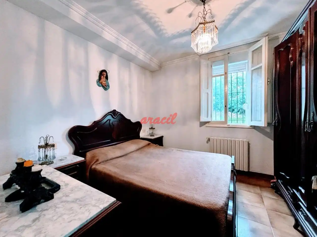 Habitación de Casa o chalet en venta en Ourense Capital  con Calefacción, Jardín privado y Terraza