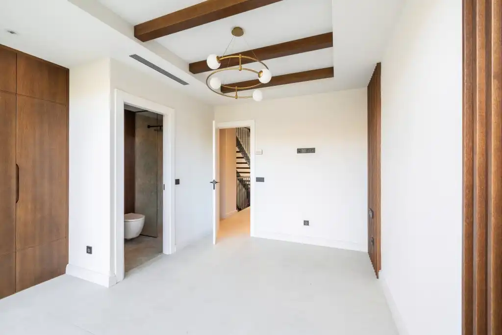 Einfamilien-Reihenhaus zum Verkauf in  Palma de Mallorca mit Klimaanlage, Heizung und Terrasse