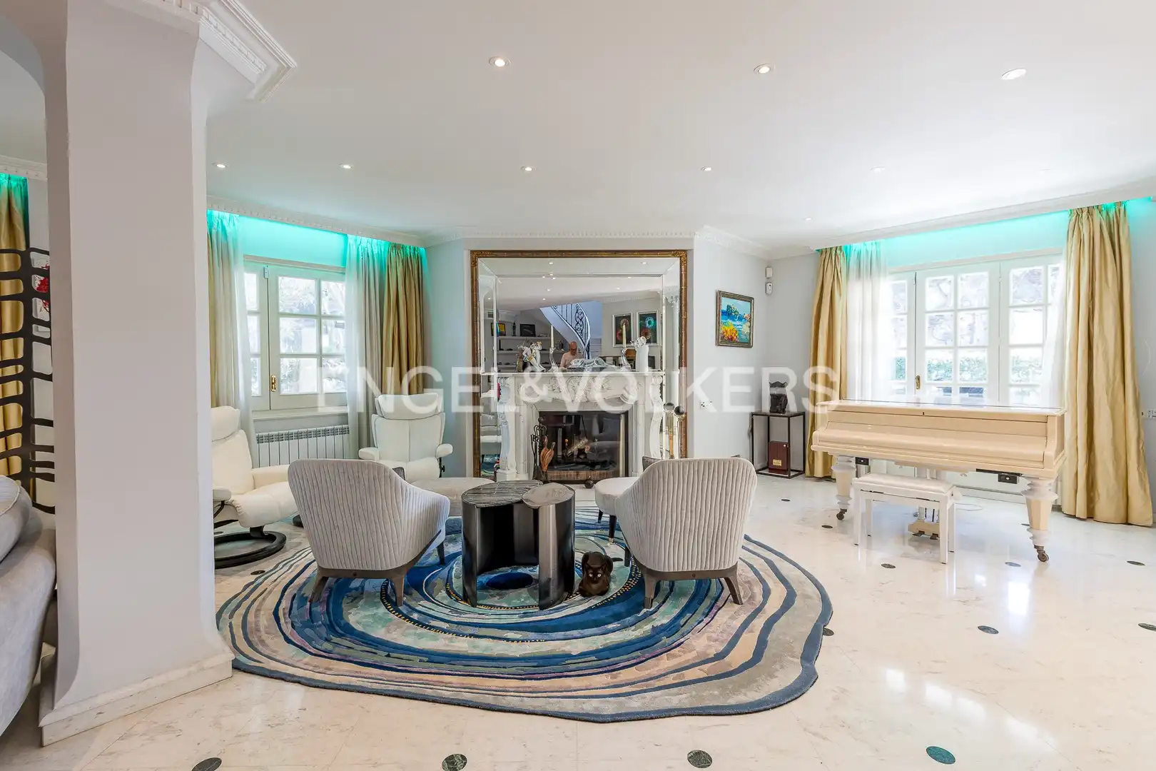 Sala d'estar de Casa o xalet en venda en Castelldefels amb Aire condicionat, Calefacció i Jardí privat