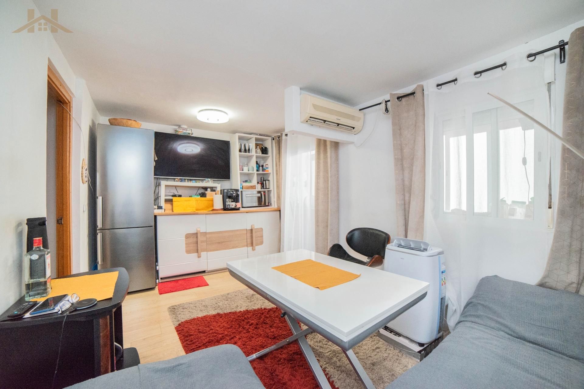 Sala d'estar de Pis en venda en Alcorcón amb Aire condicionat, Calefacció i Terrassa