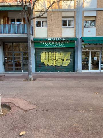 Local comercial en Alquiler en Carrer de Menorca, 100 en La Verneda i la Pau