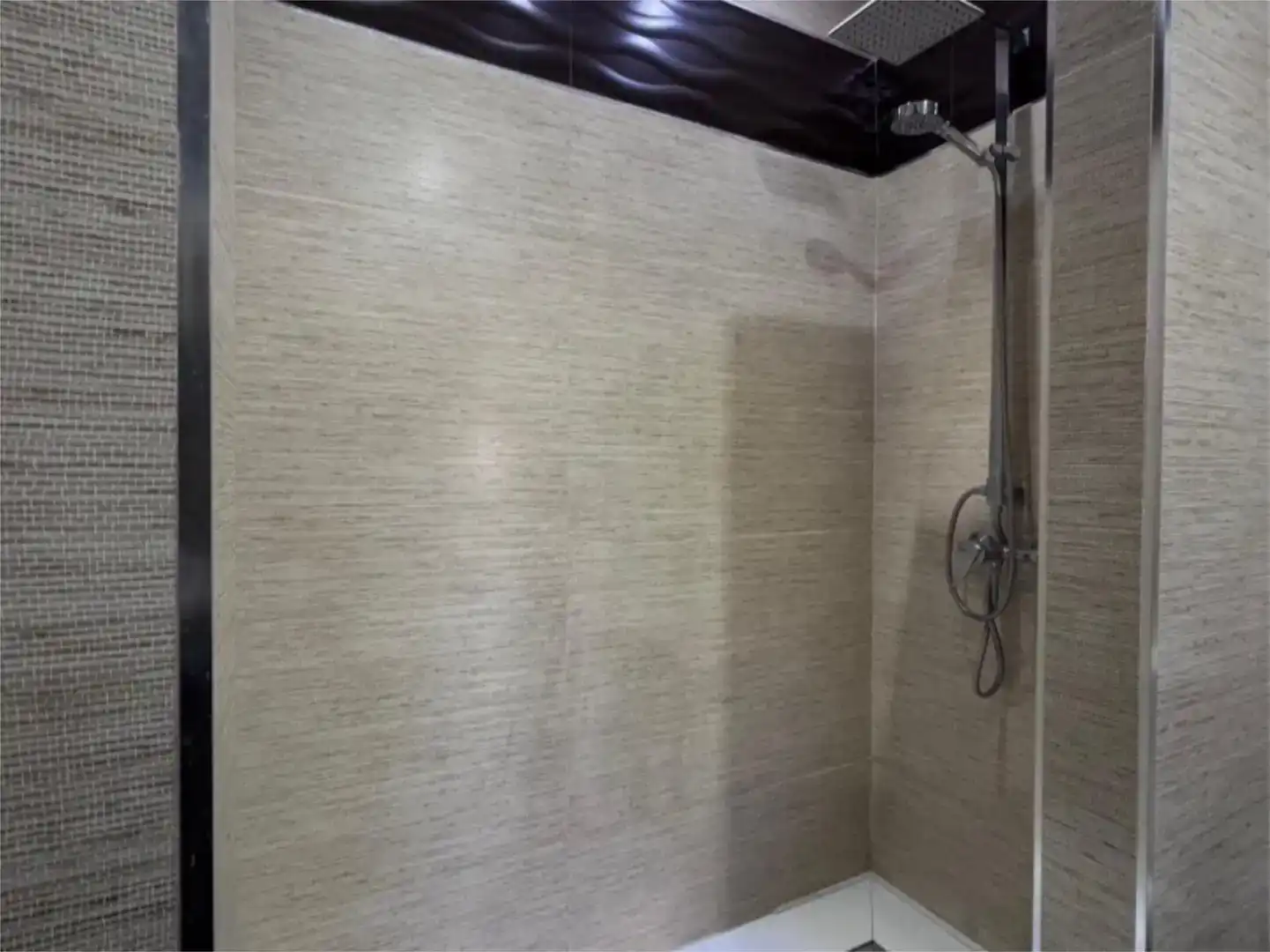 Baño de Piso en venta en Villamalea con Aire acondicionado, Amueblado y Balcón