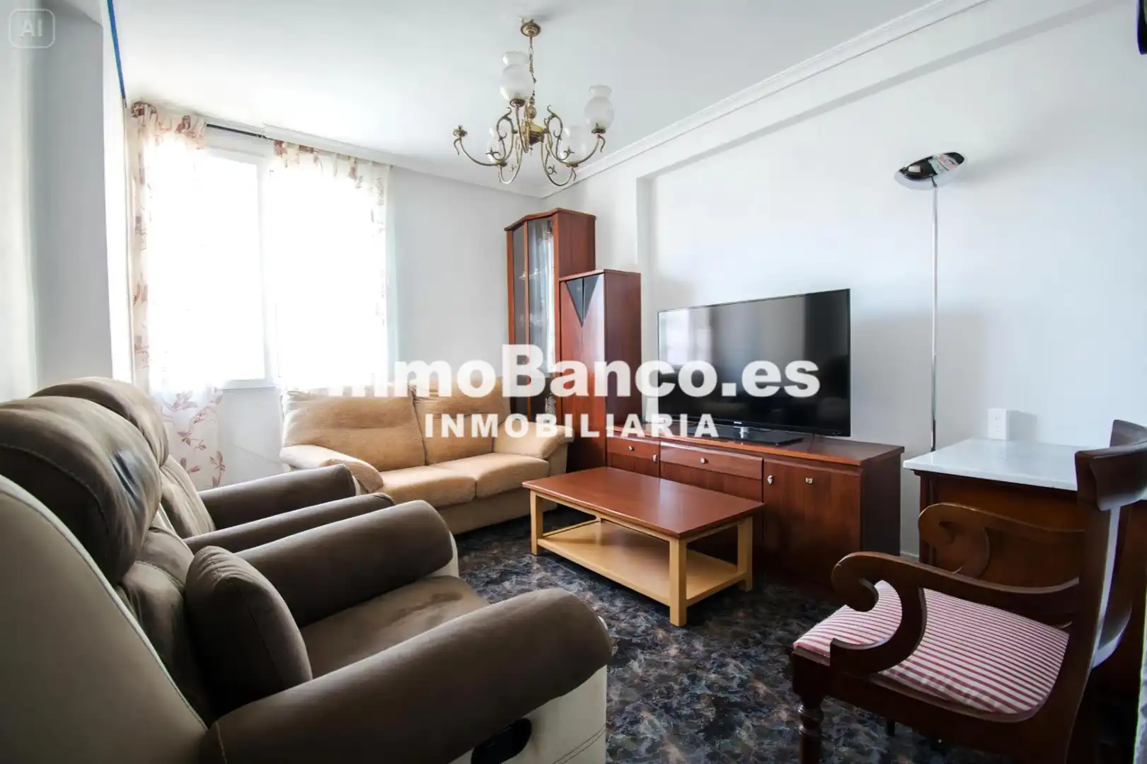 Sala d'estar de Pis en venda en Valencia amb Aire condicionat