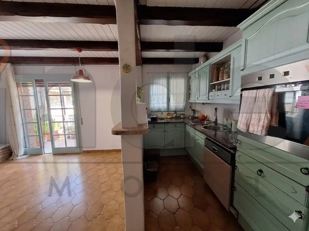 Cocina de Casa o chalet en venta en Arenys de Mar con Calefacción, Jardín privado y Parquet