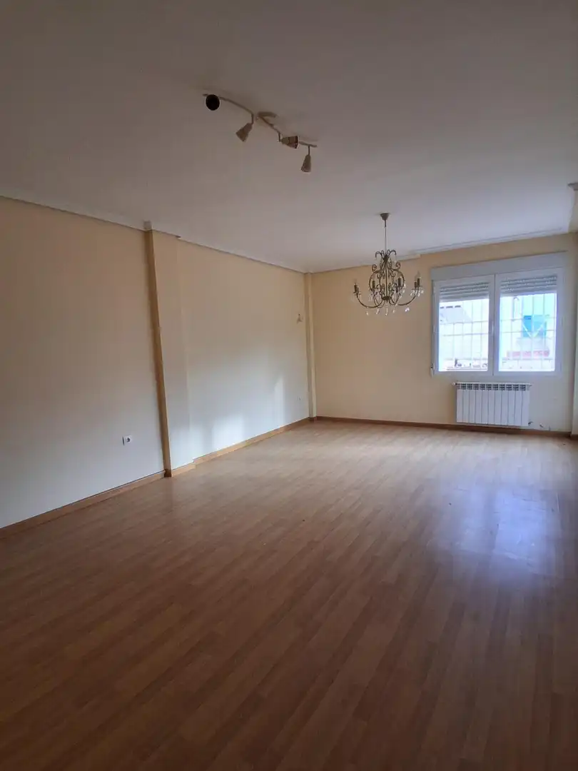 Sala d'estar de Casa adosada en venda en Balazote amb Aire condicionat, Calefacció i Terrassa
