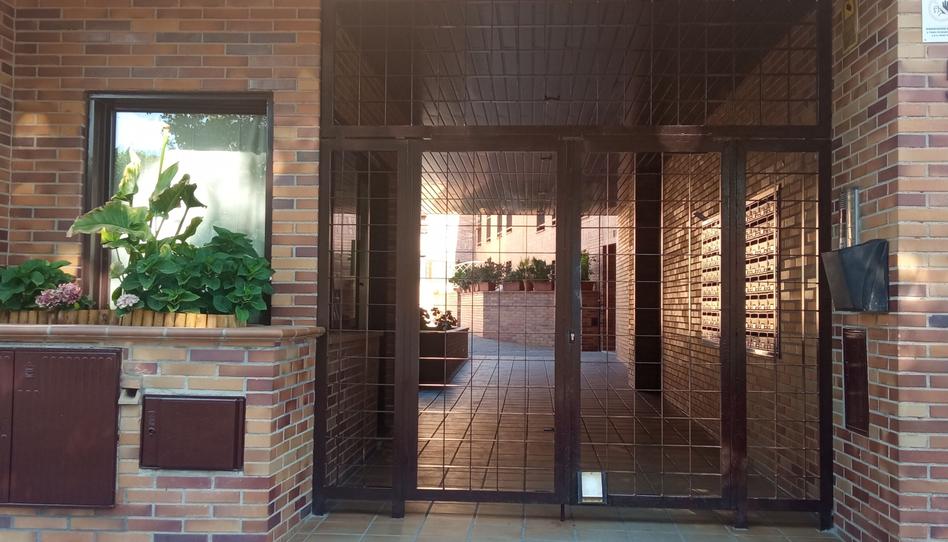 Foto 1 de Garaje de alquiler en Sevilla la Nueva, Madrid