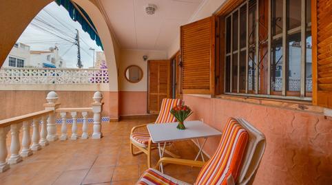 Foto 3 de Casa adosada en venta en Calle Matilde Peñaranda, 53, Nueva Torrevieja, Alicante