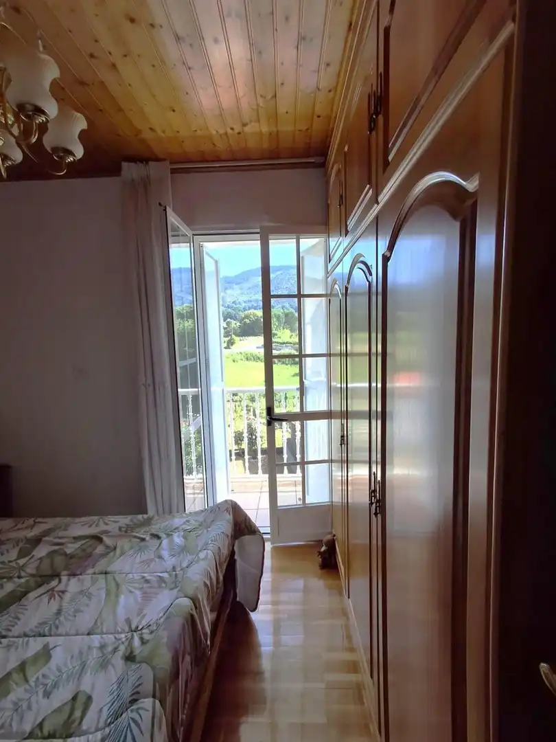 Habitación de Casa o chalet en venta en Cenlle con Calefacción, Jardín privado y Terraza