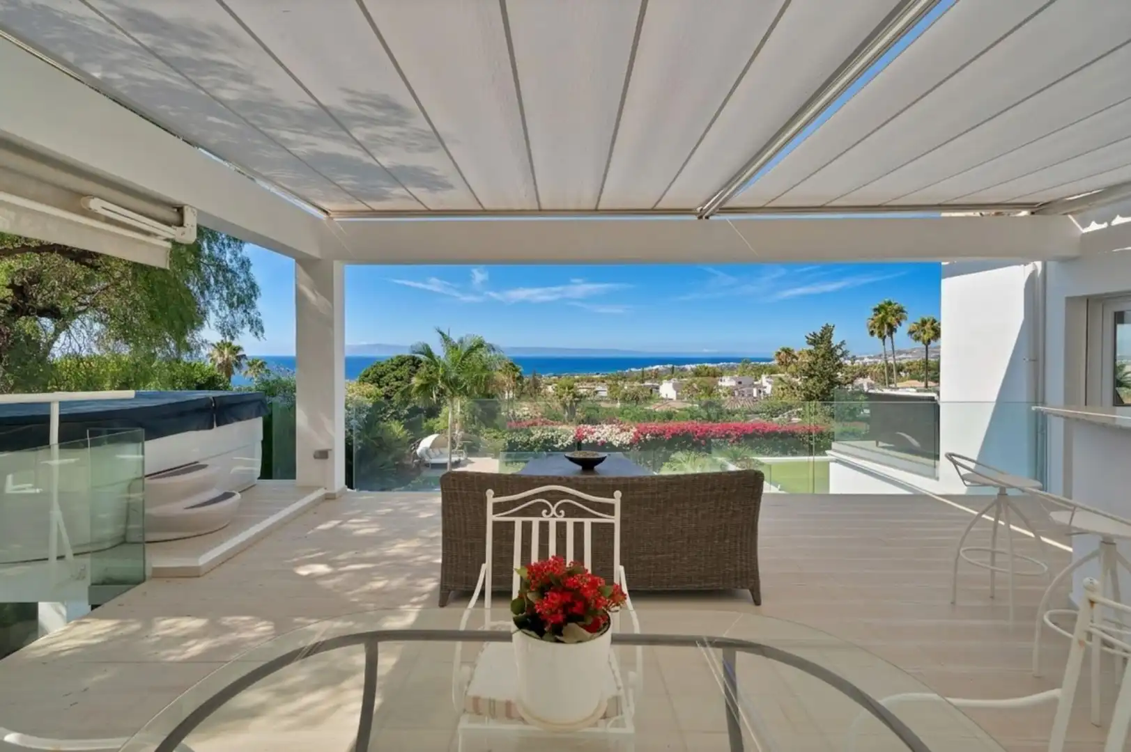 Terraza de Casa o chalet en venta en Marbella con Calefacción, Jardín privado y Terraza