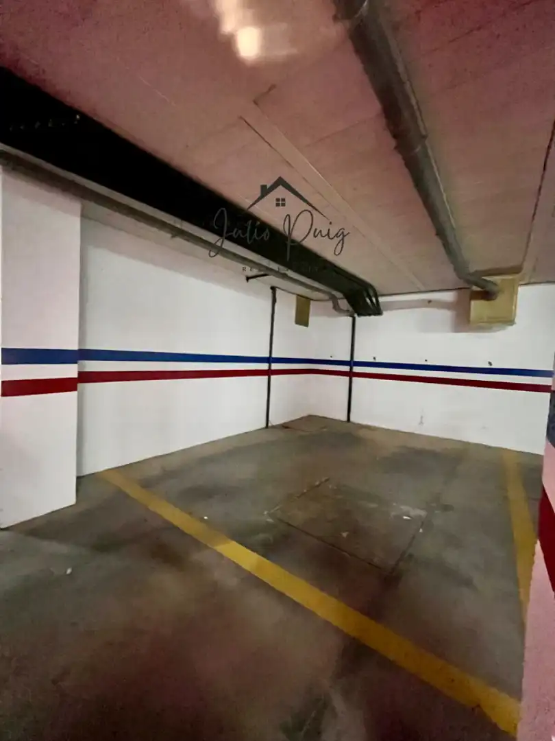 Parking de Garaje en venta en Coria del Río