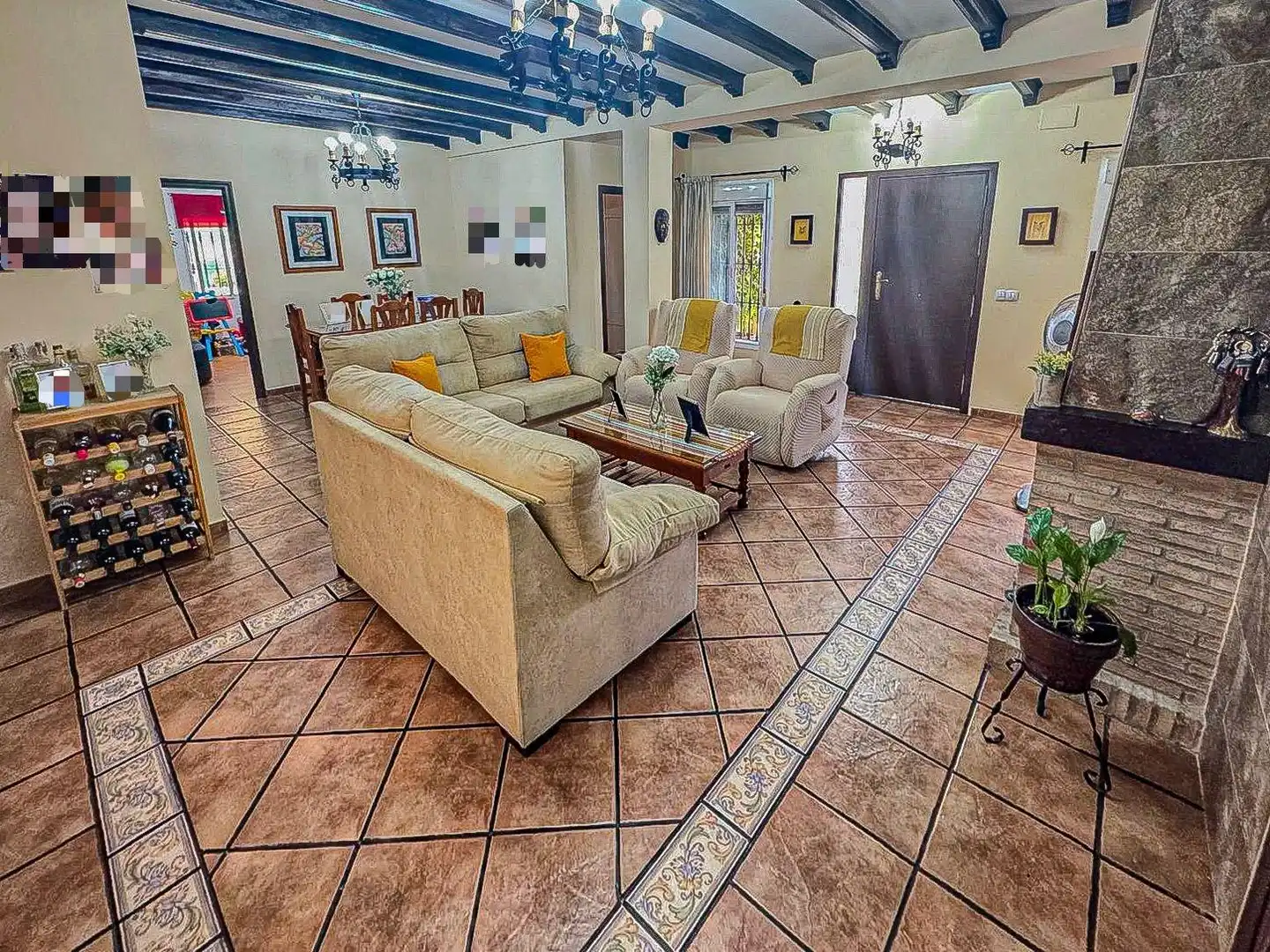 Sala de estar de Casa o chalet en venta en Dos Hermanas con Aire acondicionado, Jardín privado y Trastero