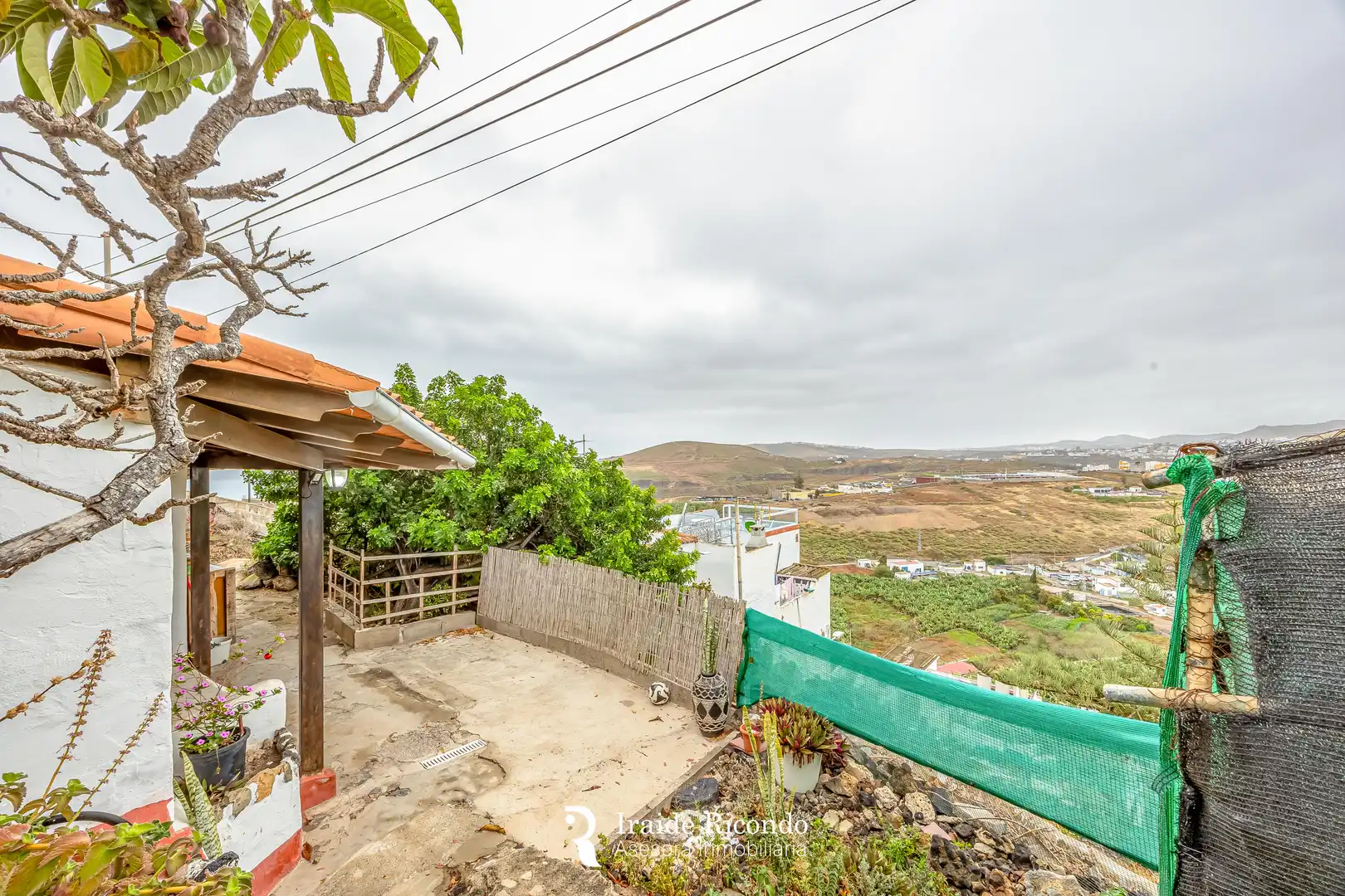 Vista exterior de Casa o xalet en venda en Arucas