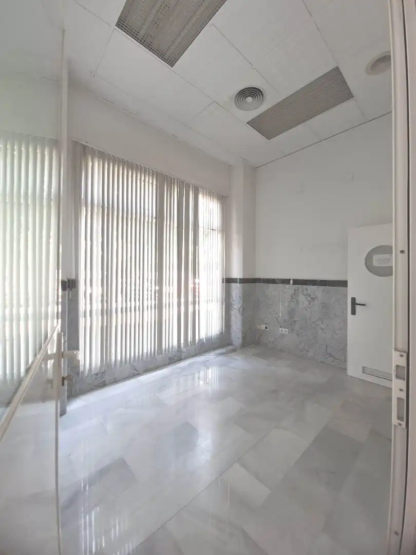 Local comercial en alquiler en Poniente-Sur, imagen 7