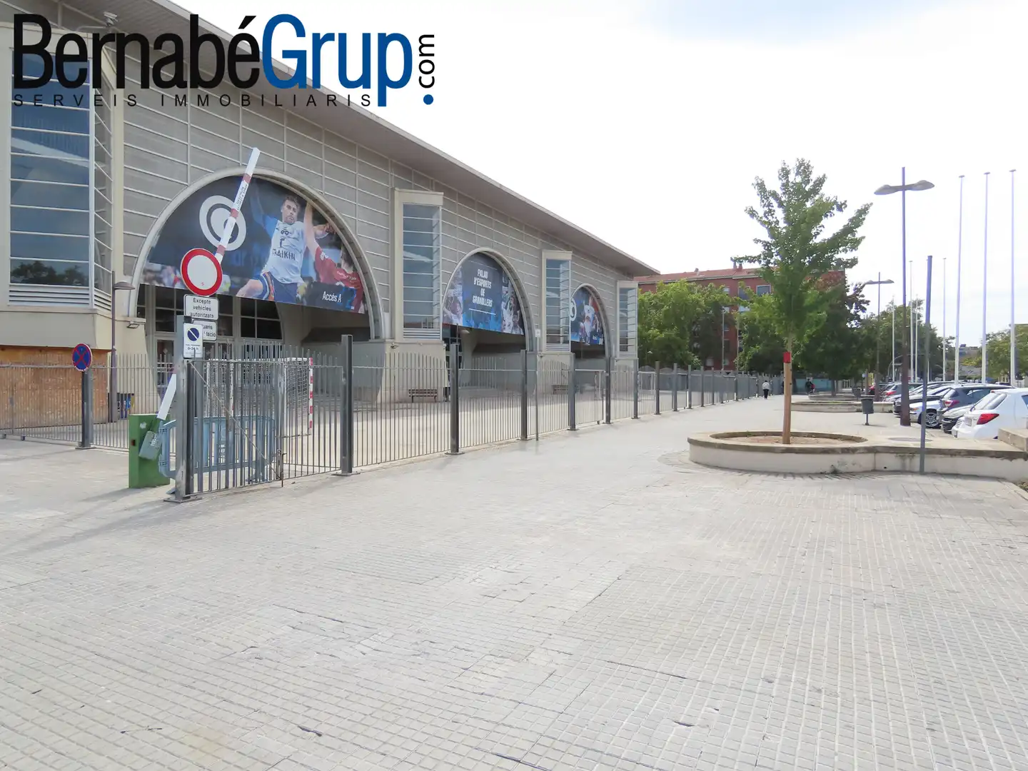 Exterior view of Commercial properties for sale in Granollers  with Air Conditioner and Heating