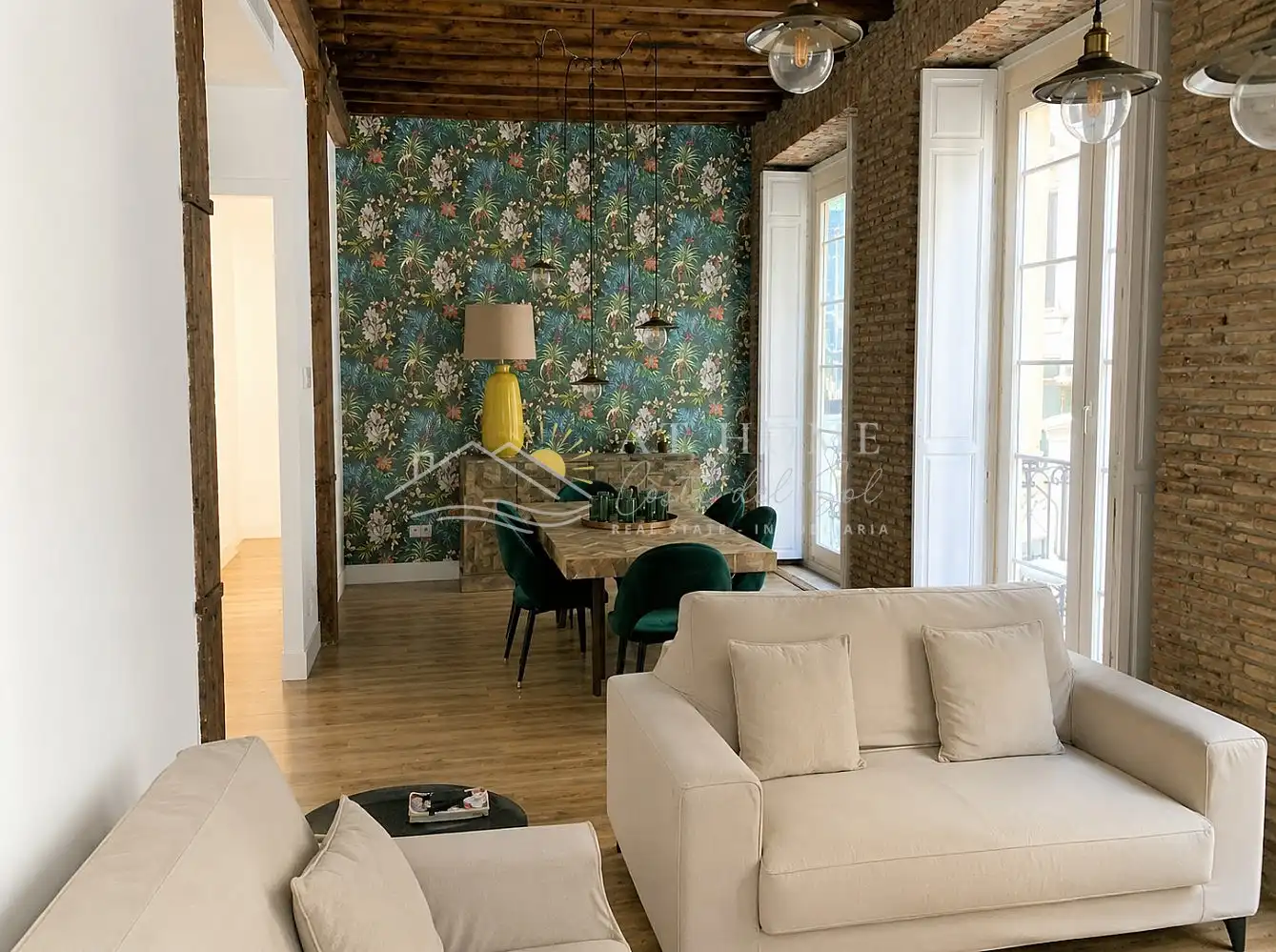 Wohnzimmer von Wohnungen zur Miete in Málaga mit Terrasse und Ofen