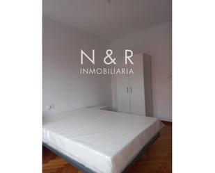 Bedroom of Flat for sale in Santiago de Compostela   with Heating