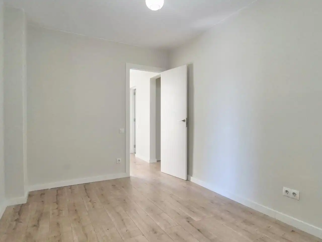 Habitación de Piso en venta en Terrassa con Parquet y Alarma