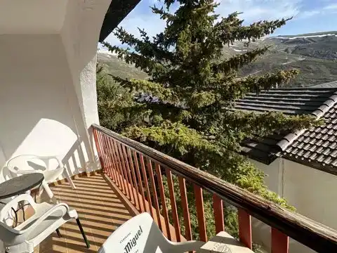 Terrassa de Casa adosada en venda en Zona media