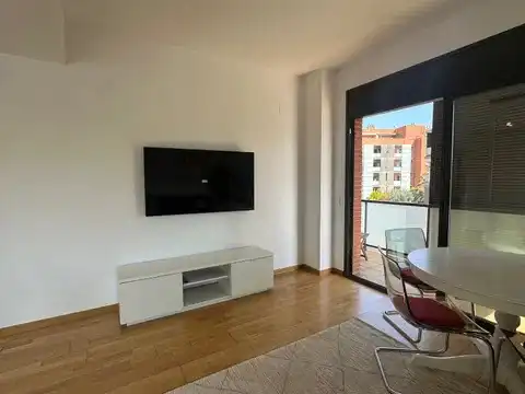 Dachboden zur Miete in Carrer de Jaume de Montcorb, Turó de Can Mates