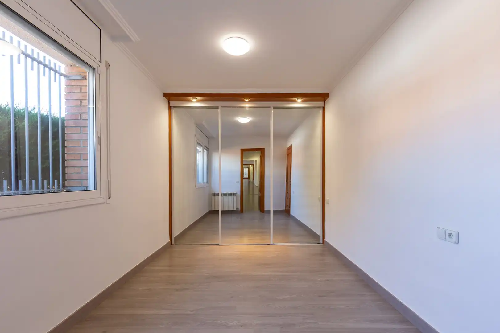 Ground floor for sale in Sant Joan Despí  with Air Conditioner, Heating and Terrace