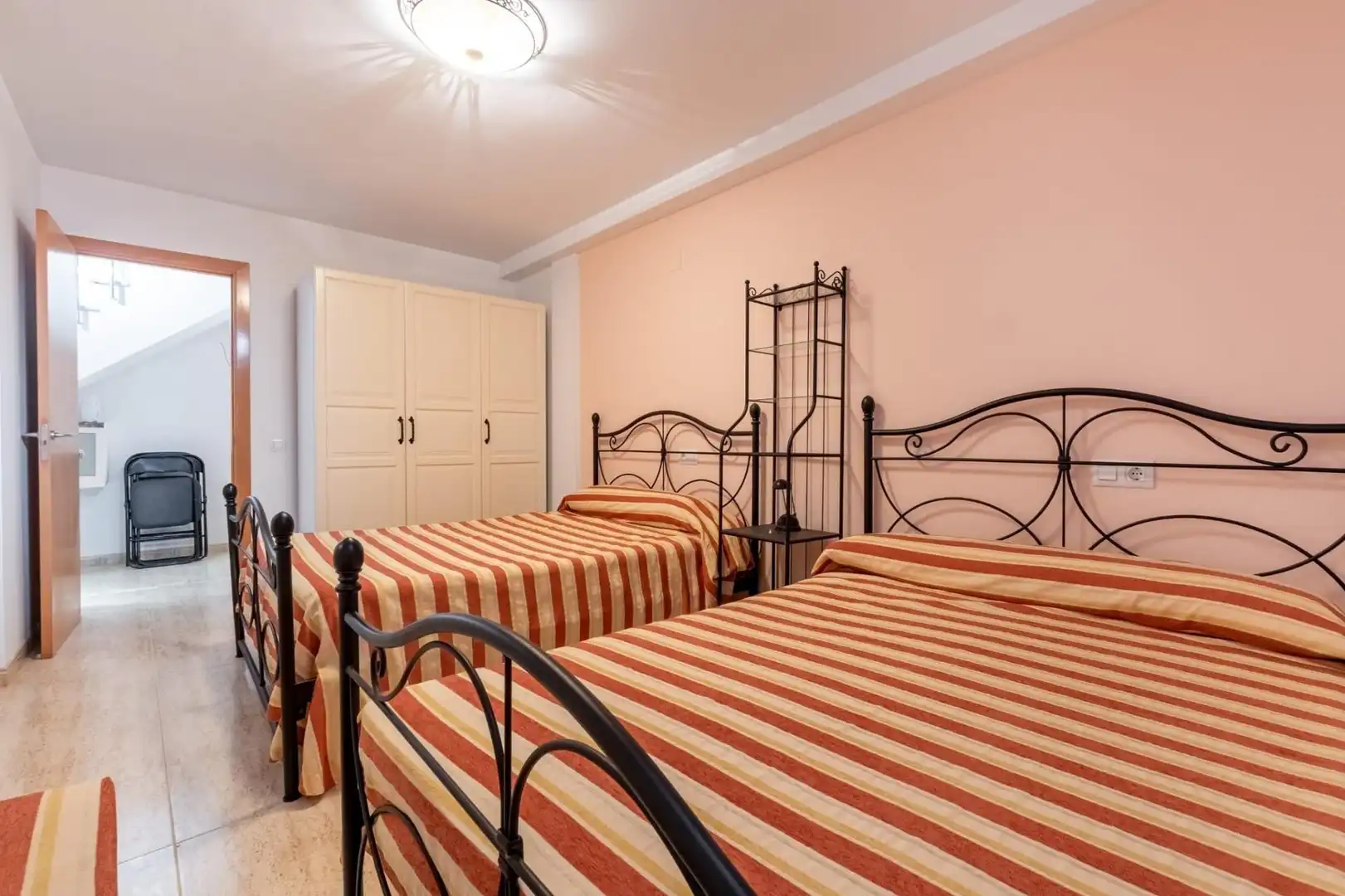 Bedroom of Detached homes for sale in L'Ampolla, Tarragona