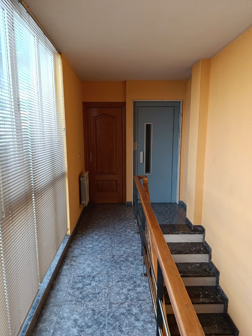 Single-family semi-detached for sale in  Jaén Capital  with Air Conditioner, Heating and Terrace