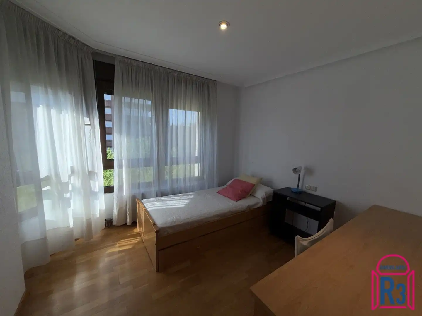 Wohnung zur Miete in Quiñones de León, Crucero