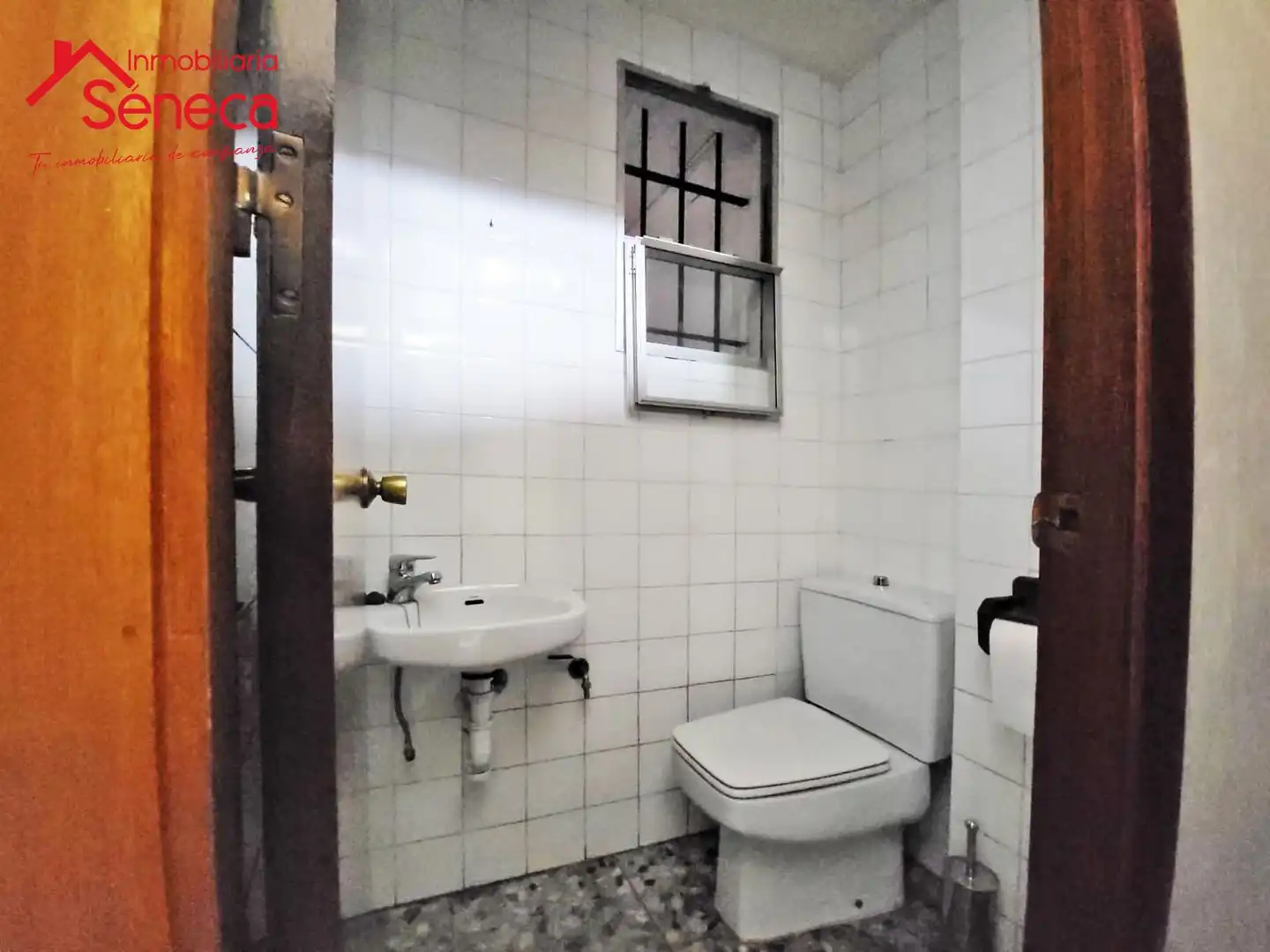 Bany de Edifici en venda en Córdoba