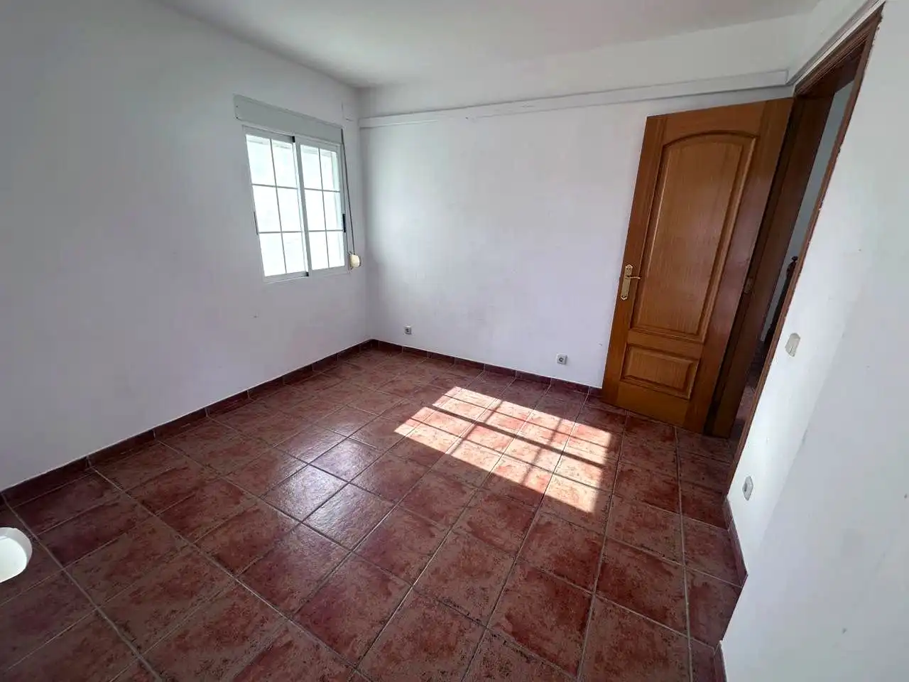 Schlafzimmer von Haus zum Verkauf in Benicasim / Benicàssim mit Klimaanlage, Privatgarten und Terrasse