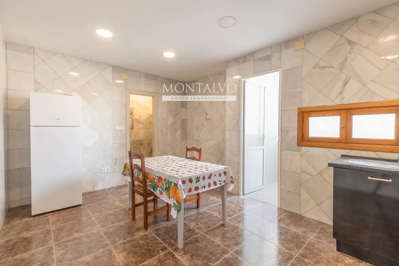 Cocina de Ático en venta en Atarfe con Aire acondicionado, Calefacción y Terraza