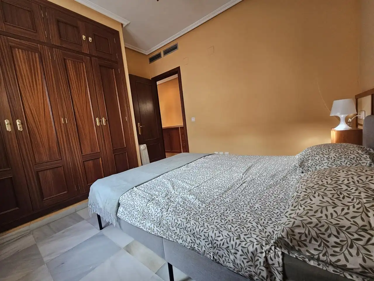 Wohnung zur Miete in Pozo Del Olivar, Divina Pastora - La Yeguada