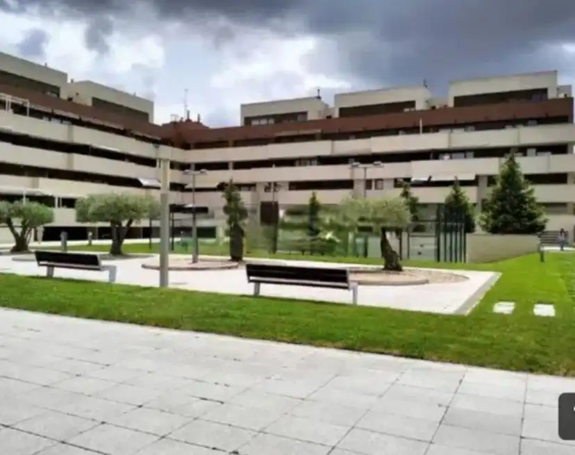 Vista exterior de Piso en venta en Yebes con Aire acondicionado, Calefacción y Jardín privado