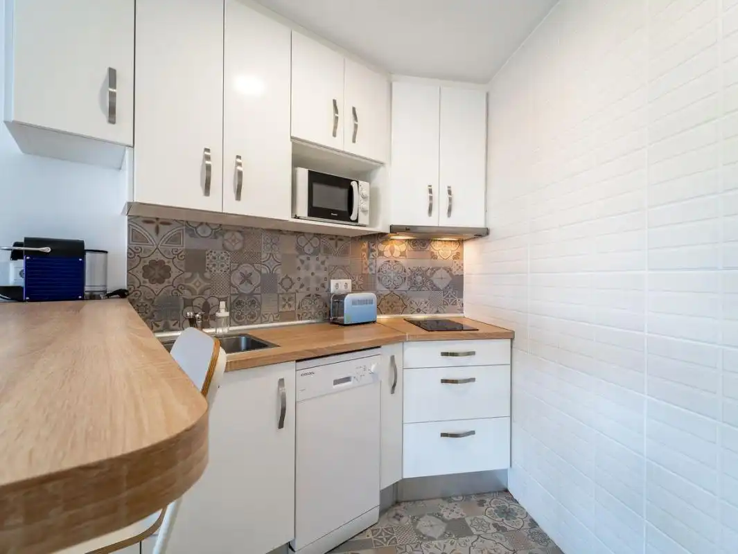 Cocina de Estudio en venta en Torremolinos con Aire acondicionado, Calefacción y Piscina