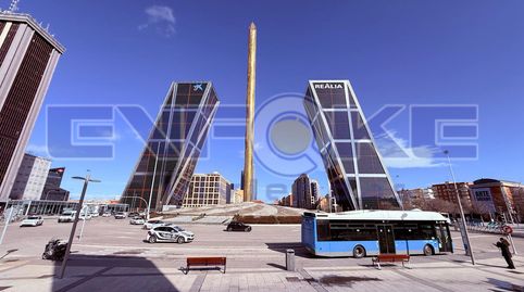 Foto 3 de Piso en venta en Calle de José Castán Tobeñas, Castillejos - Cuzco, Madrid Capital