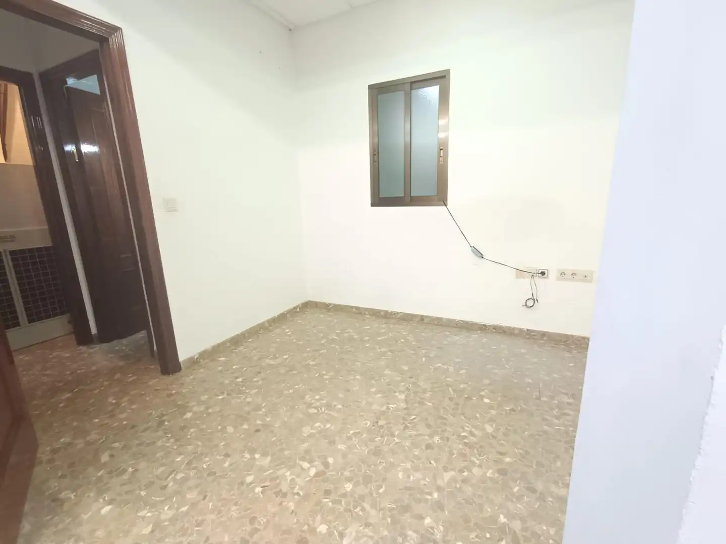 Dormitori de Local de lloguer en Córdoba amb Aire condicionat