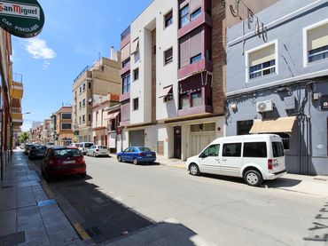 Parking avec ascenseur à vendre à Josep Pau Margantoni