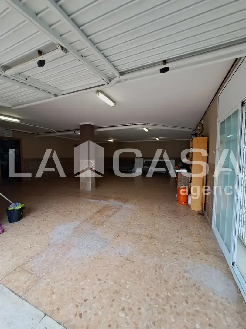 Casa o xalet en venda en Terrassa amb Terrassa i Piscina