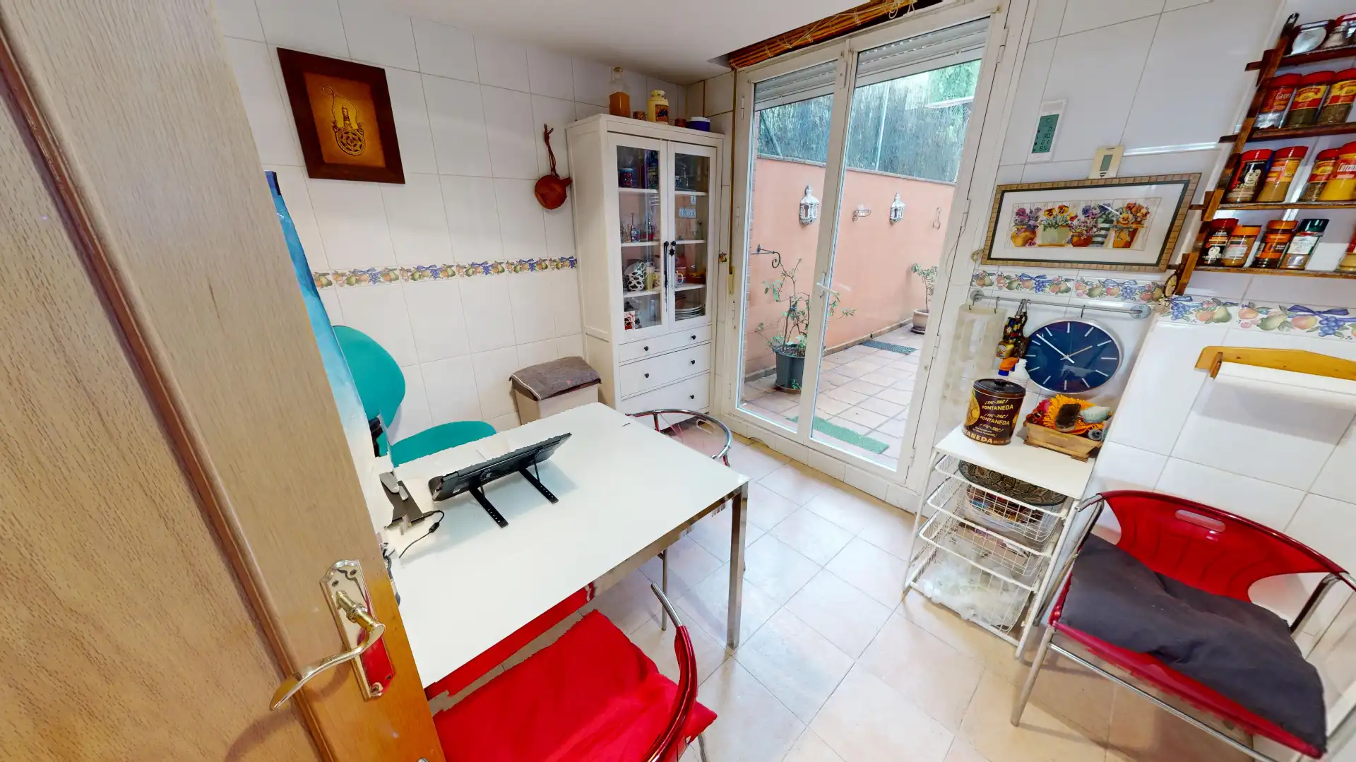 Cocina de Casa o chalet en venta en San Lorenzo de El Escorial con Jardín privado, Terraza y Piscina