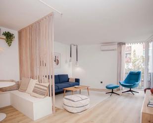 Living room of Flat for sale in Fuengirola  with Air Conditioner, Heating and Terrace