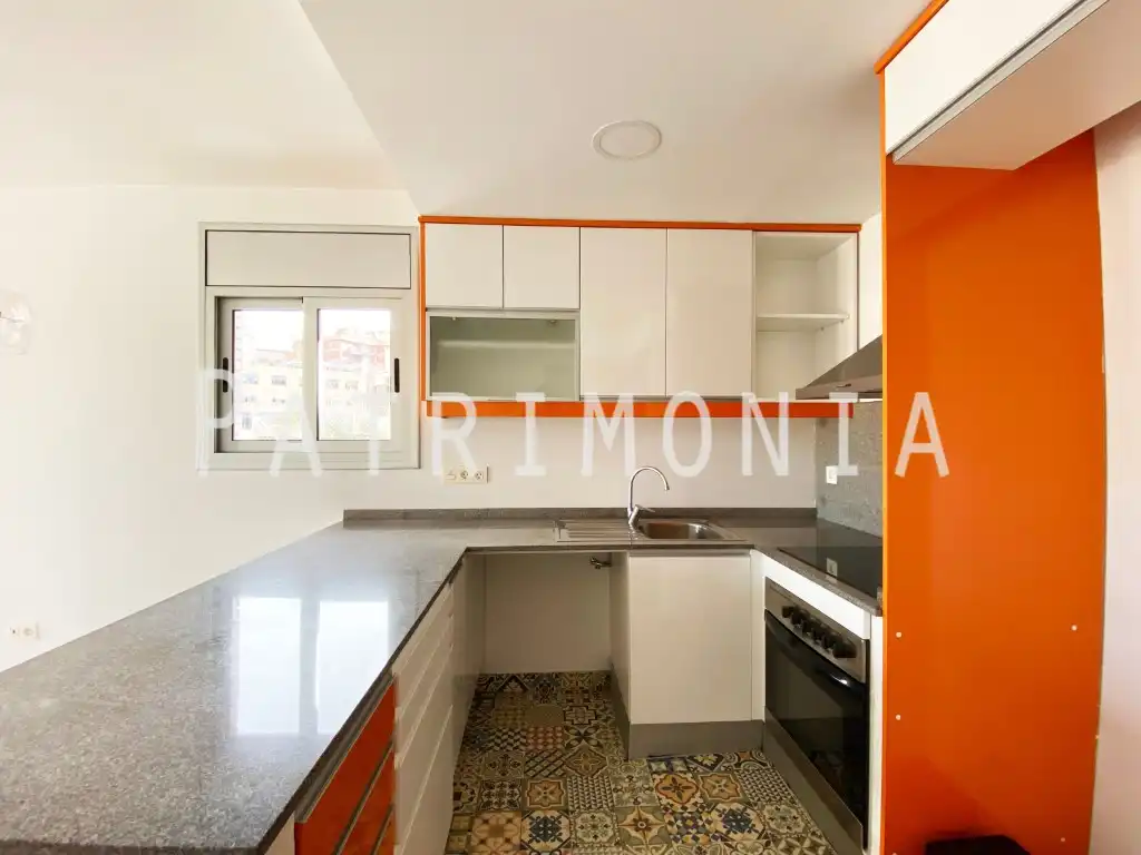 Cocina de Piso en venta en Barcelona