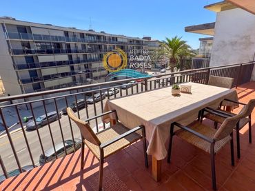 Appartamento con balcone in vendita a DE LA PLATJA 23