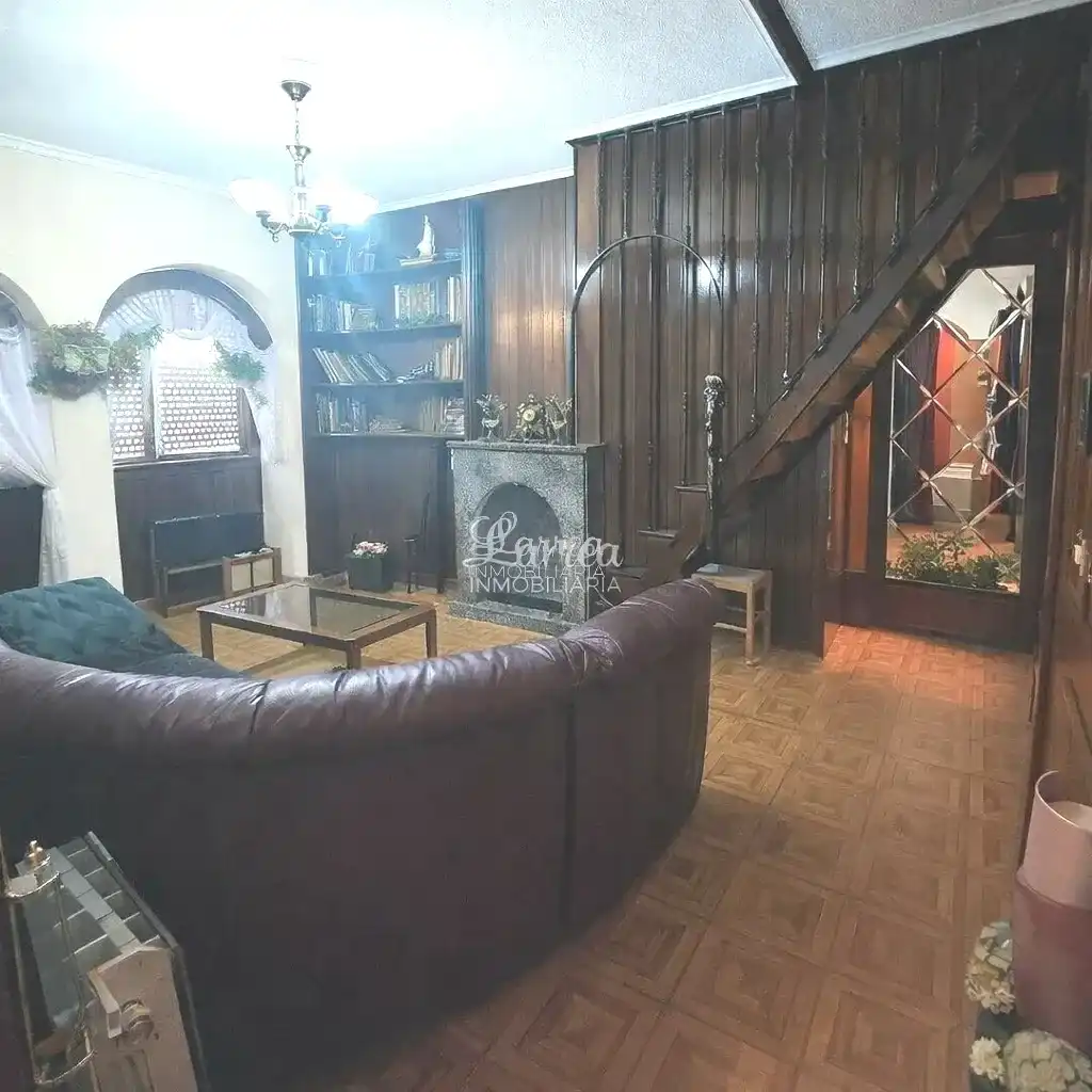 Sala de estar de Piso en venta en Amorebieta-Etxano con Calefacción, Amueblado y Balcón