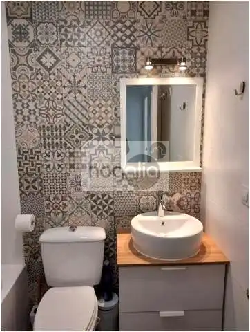 Baño de Piso de alquiler en Sevilla con Aire acondicionado, Amueblado y Balcón