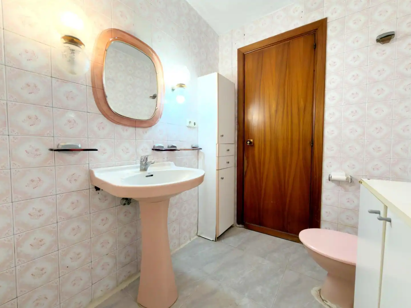 Bathroom of Houses for sale in Museros  with Terrace and Balcony