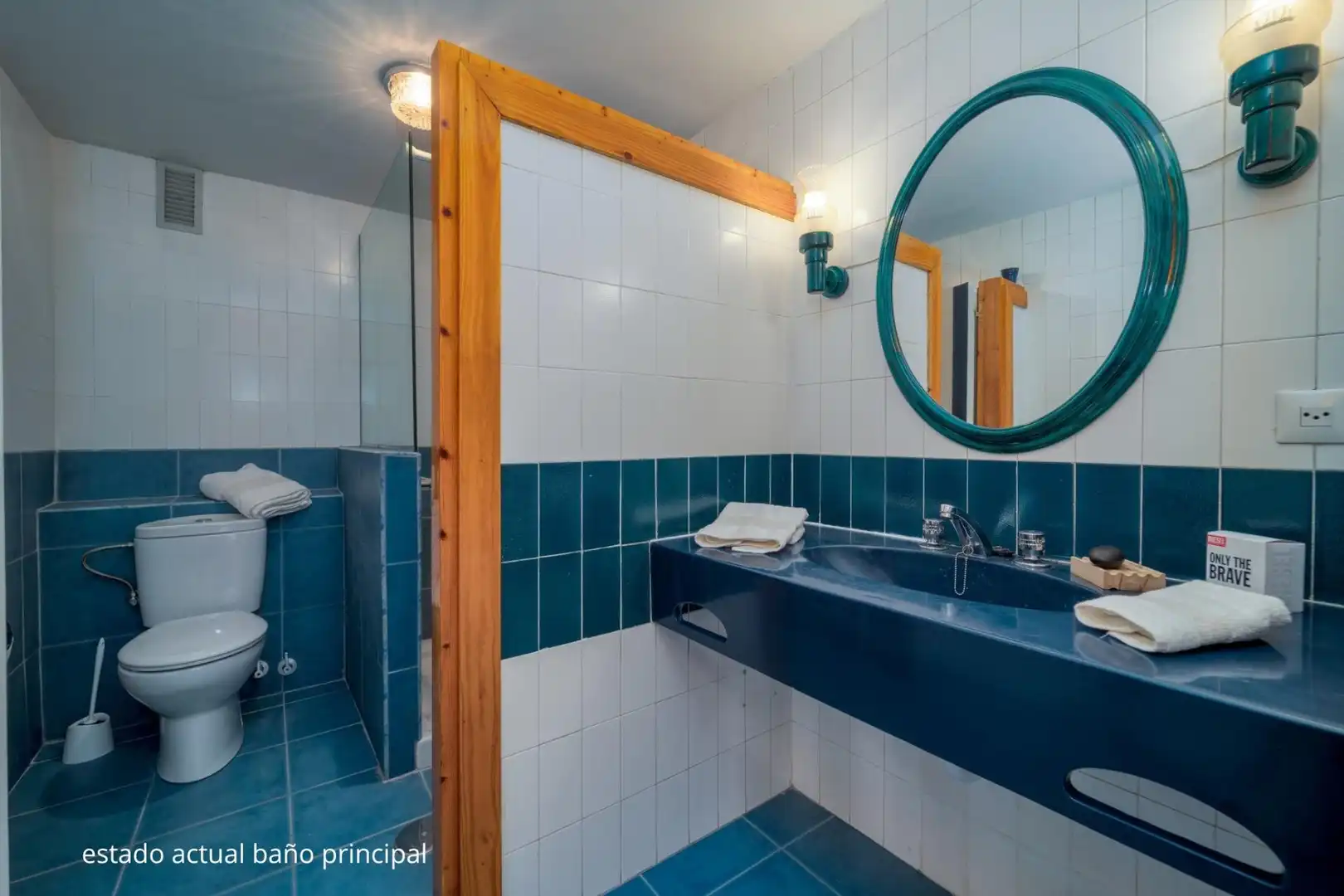 Bathroom of Detached homes for sale in Pozuelo de Alarcón  with Air Conditioner, Heating and Private garden